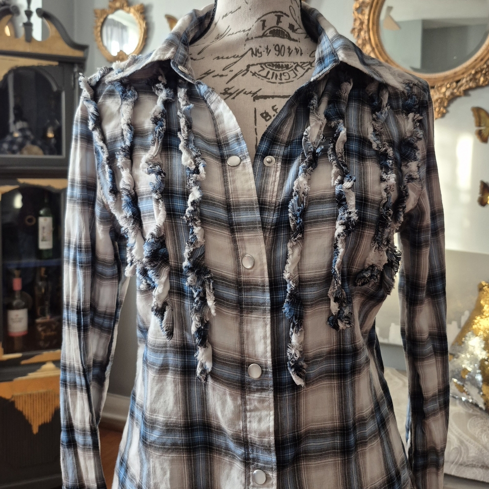 Seven7 Coastal Cowgirl 100% Cotton Blue Plaid Button-Down Shirt with Frayed Trim